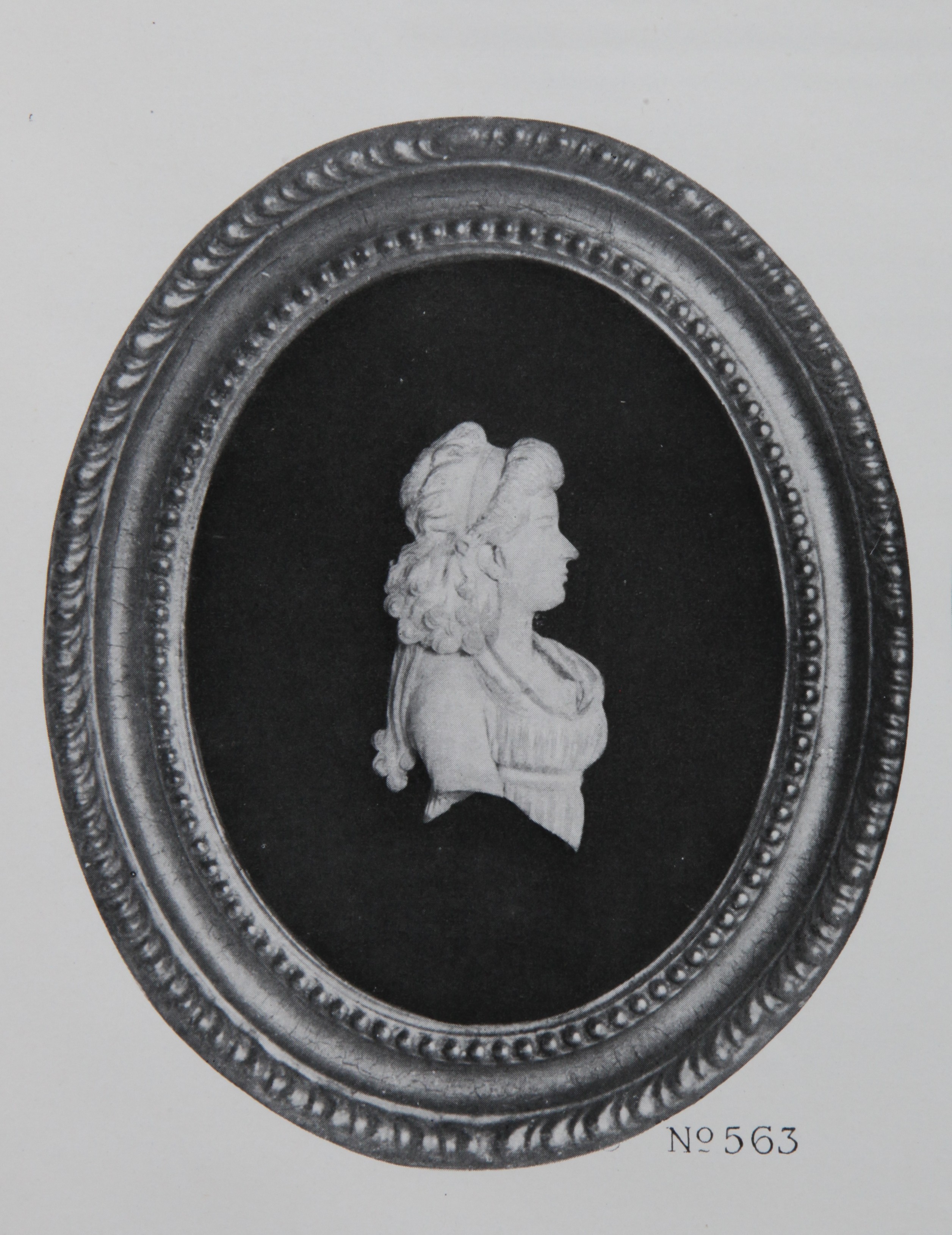 Plaque of an unknown lady, No. 563 from the Trapnell Collection
