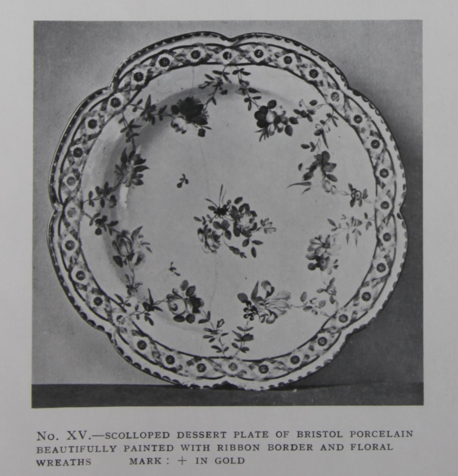 A double ribbon plate in the Fry collection