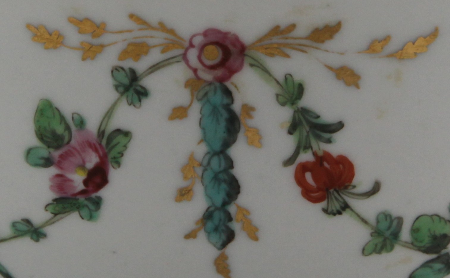 Pink rosettes gilt scrolls